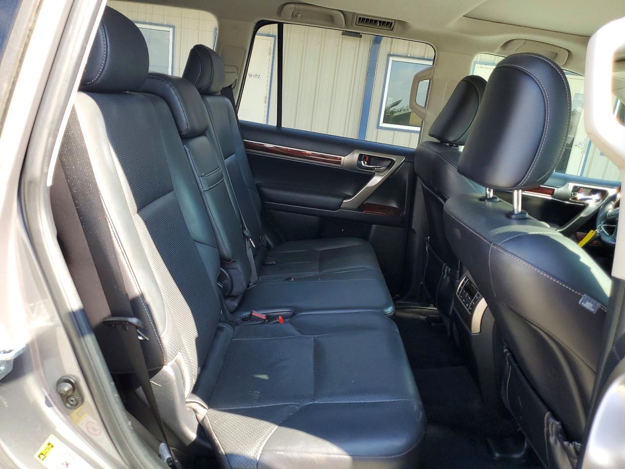2011 LEXUS GX 460