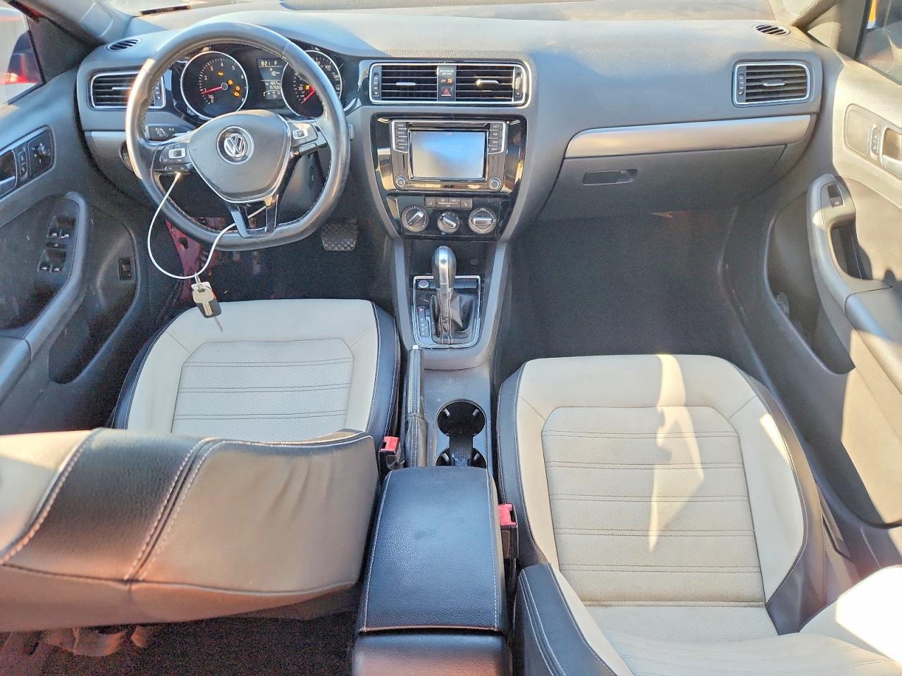 2016 VOLKSWAGEN JETTA