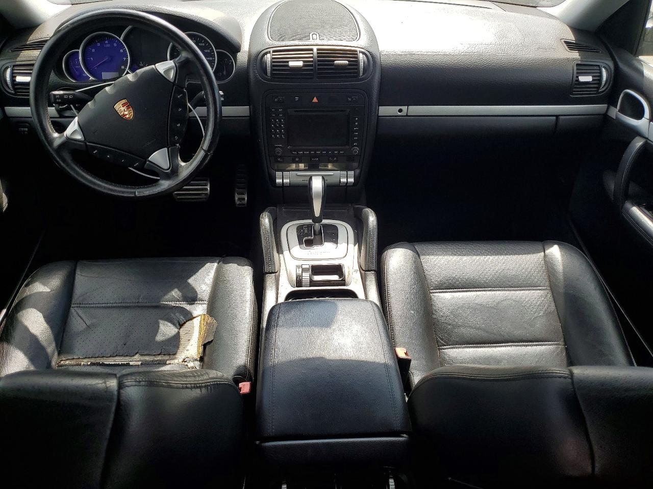 2005 PORSCHE CAYENNE