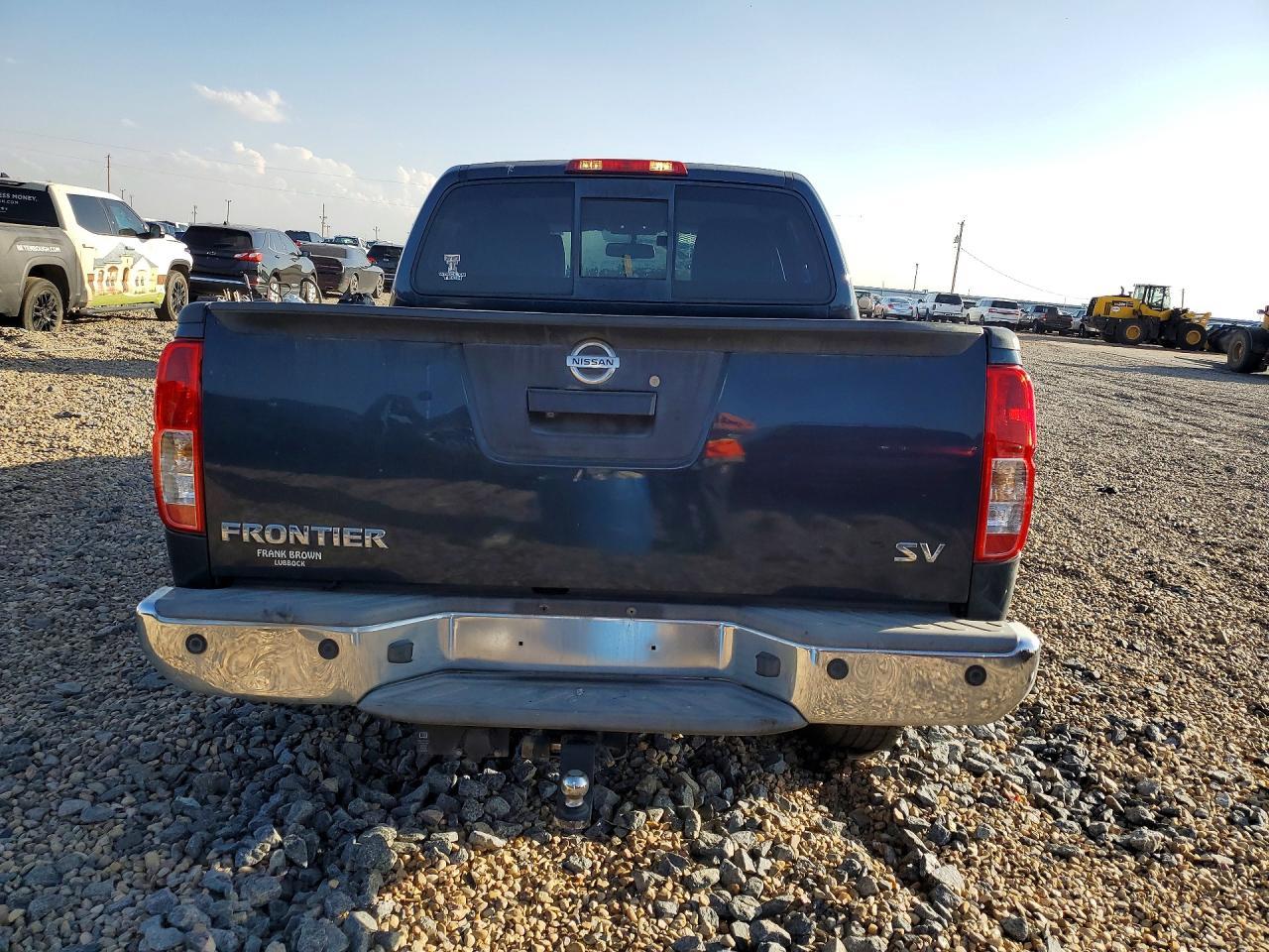 2016 NISSAN Frontier