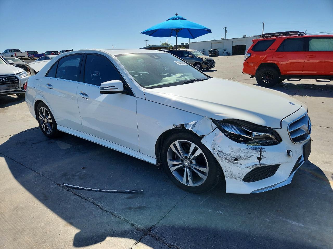 2016 MERCEDES-BENZ E-Class