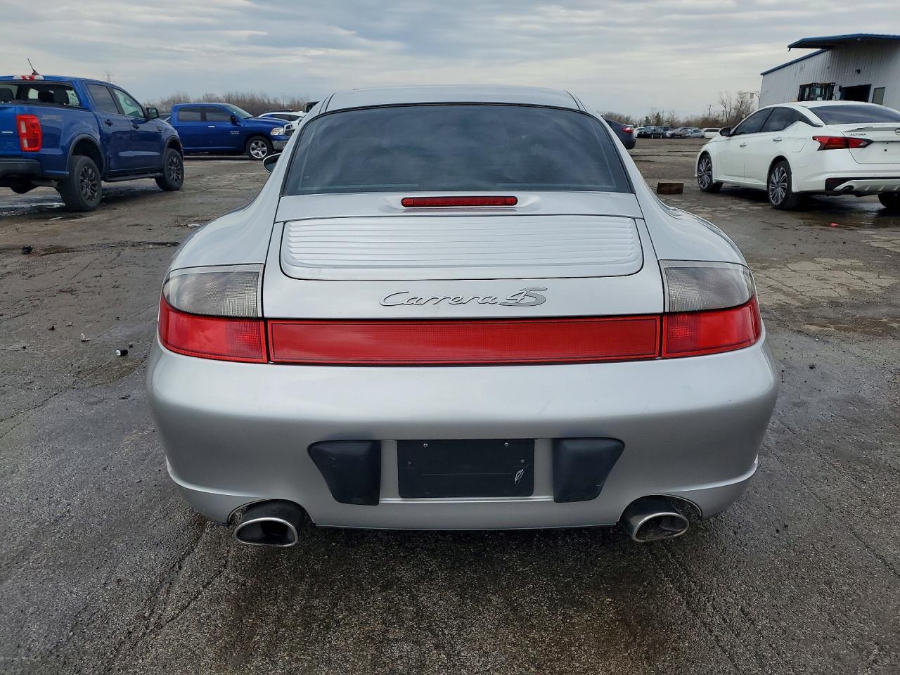 2002 PORSCHE 911