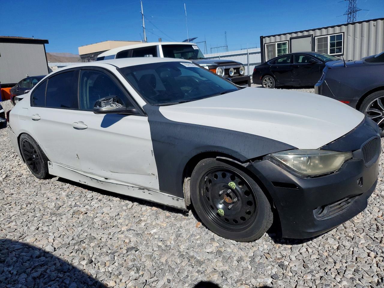 2013 BMW 3 SERIES