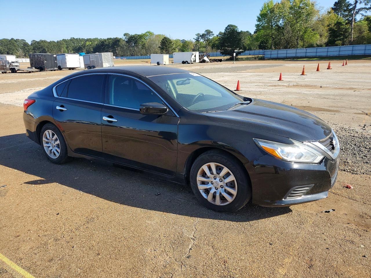2016 NISSAN ALTIMA