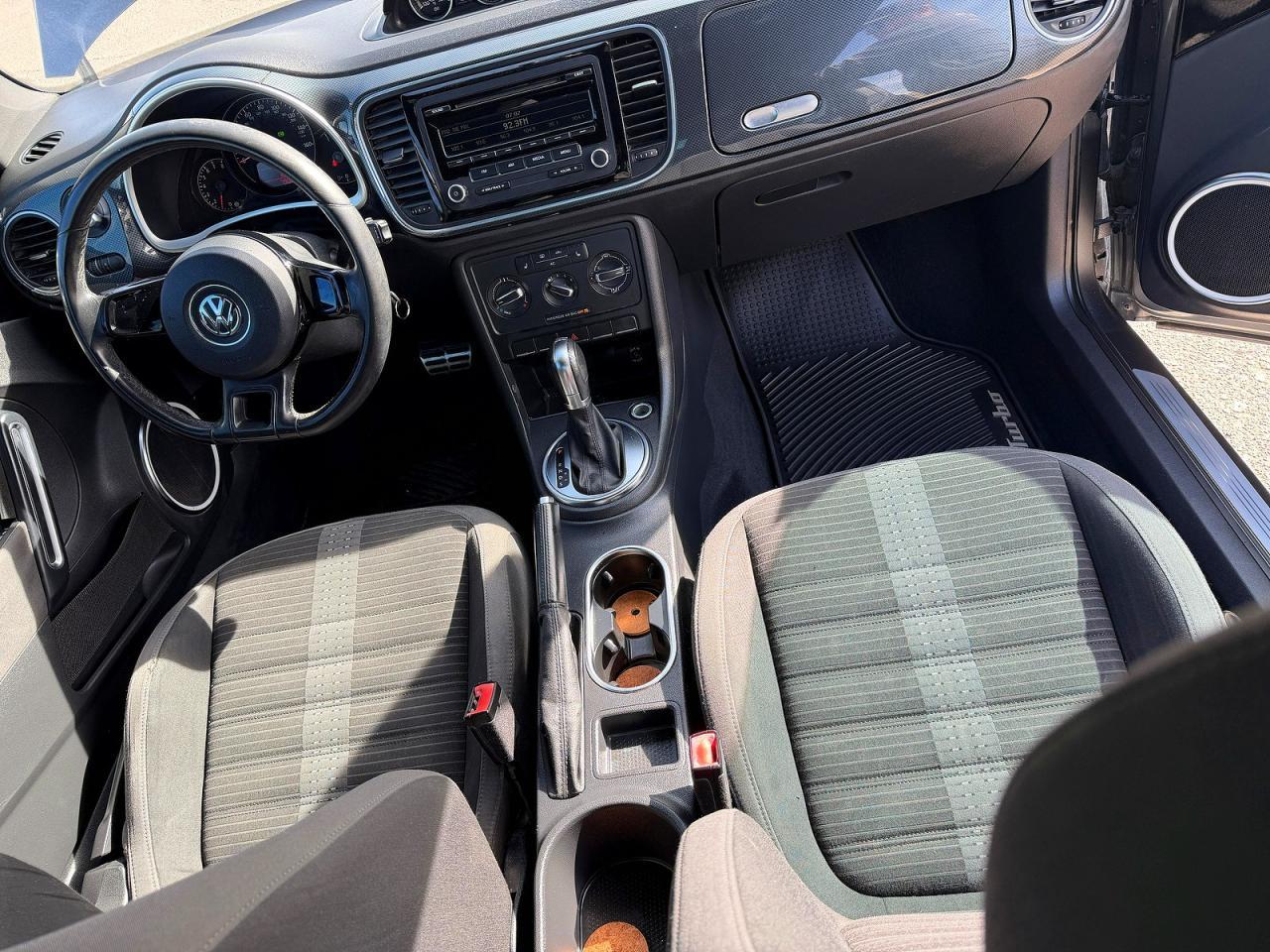 2012 VOLKSWAGEN Beetle