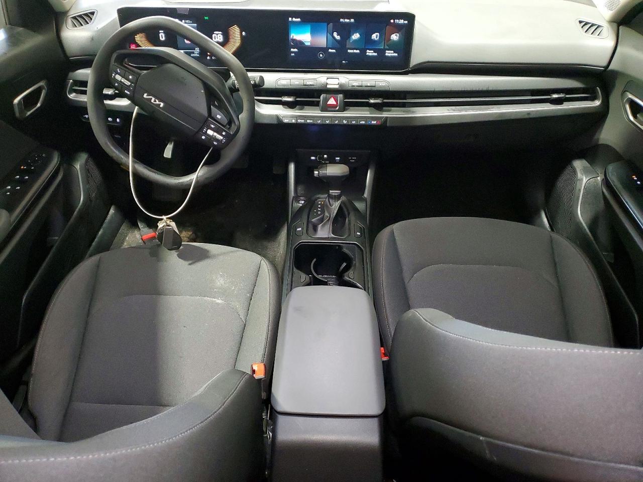 2025 KIA K4