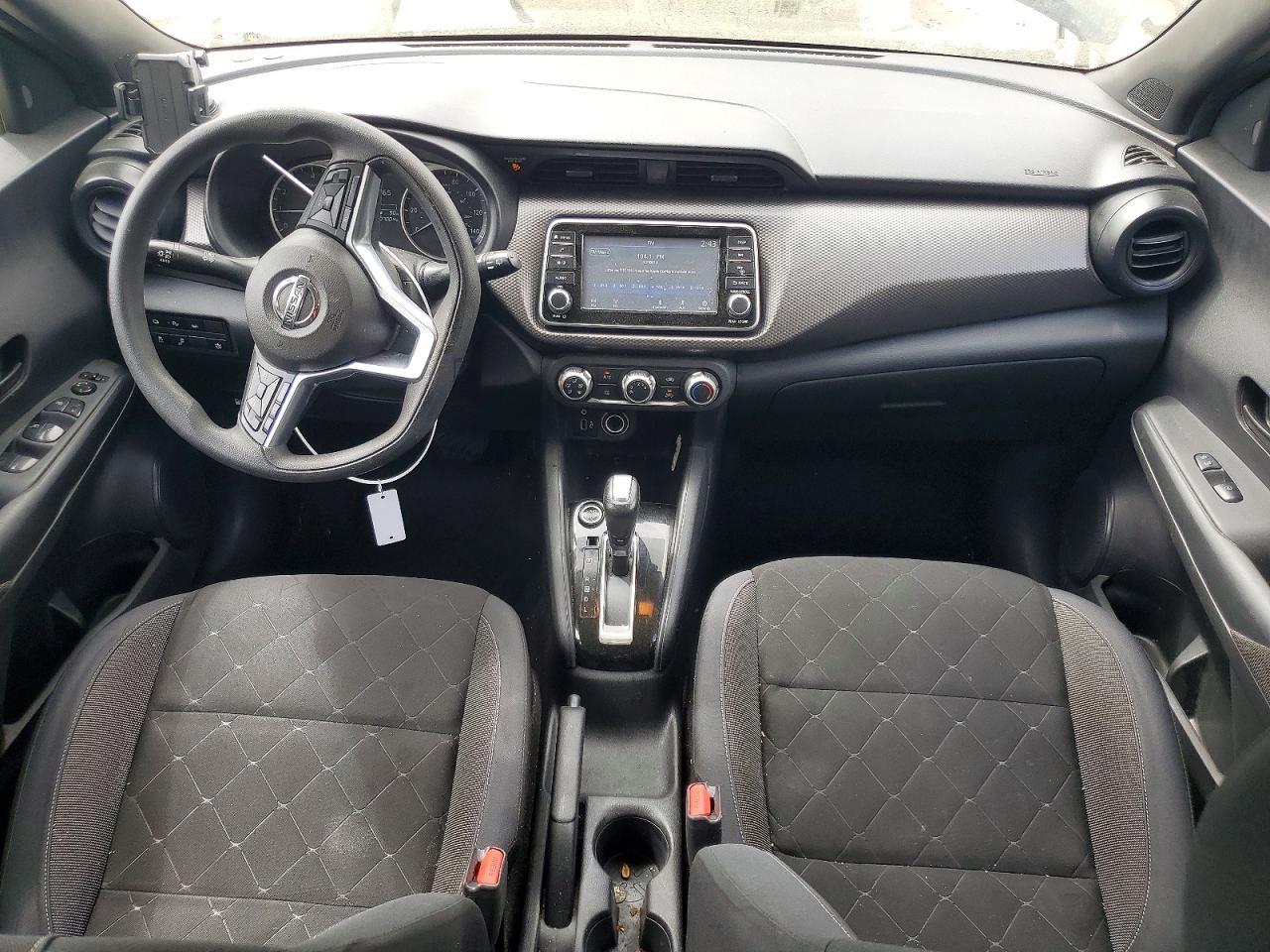 2020 NISSAN KICKS