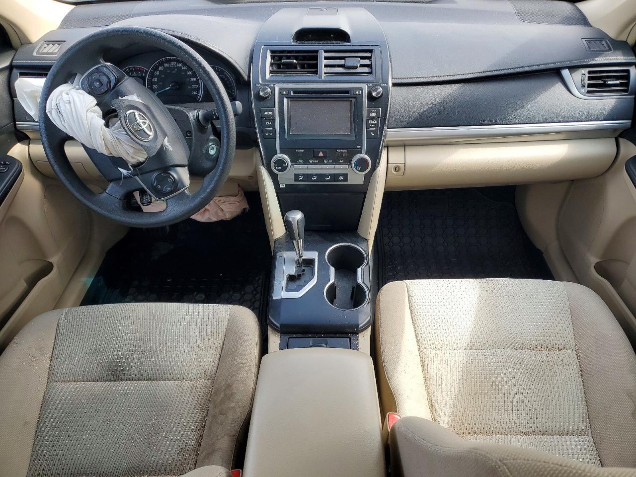 2014 TOYOTA CAMRY