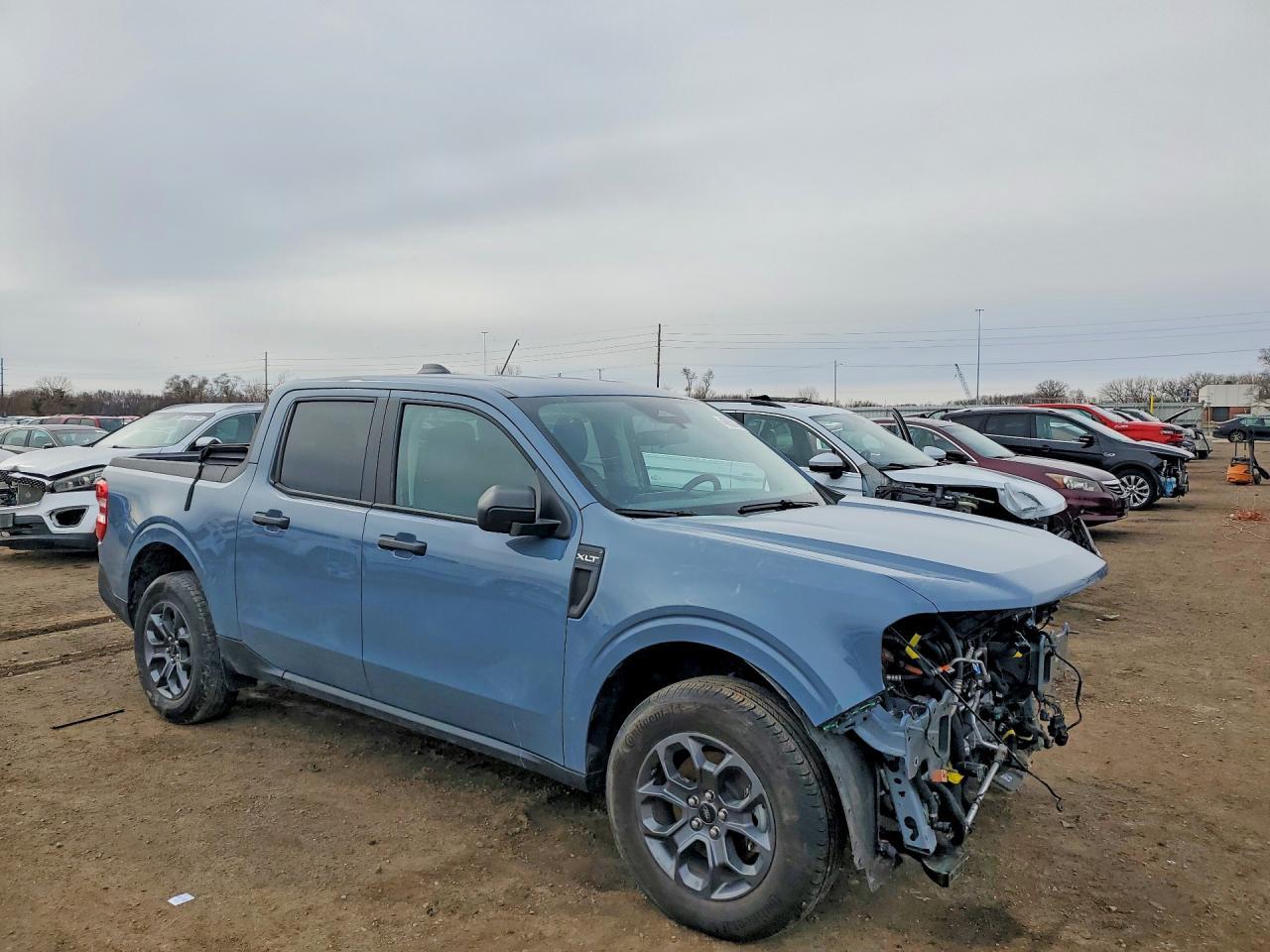 2025 FORD Maverick