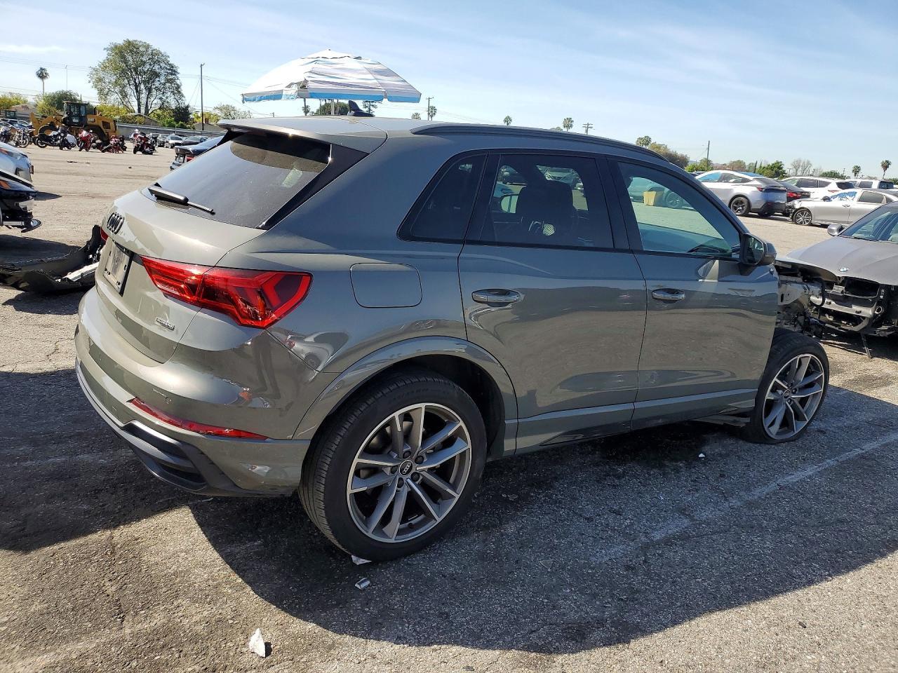 2022 AUDI Q3