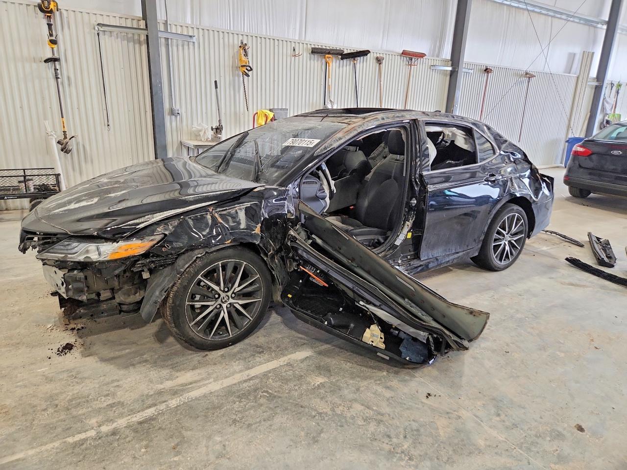 2024 Toyt Camry