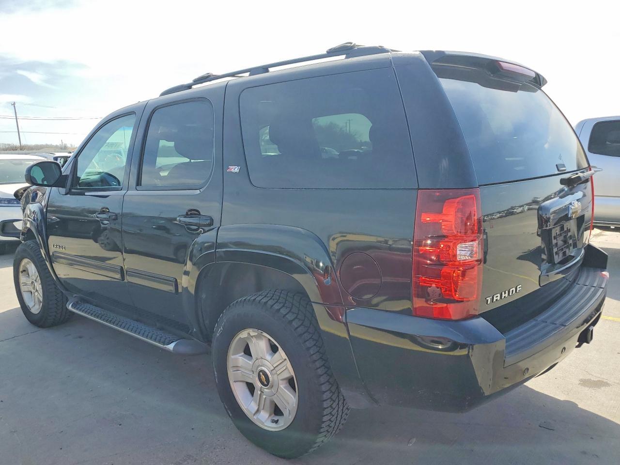 2010 CHEVROLET Tahoe