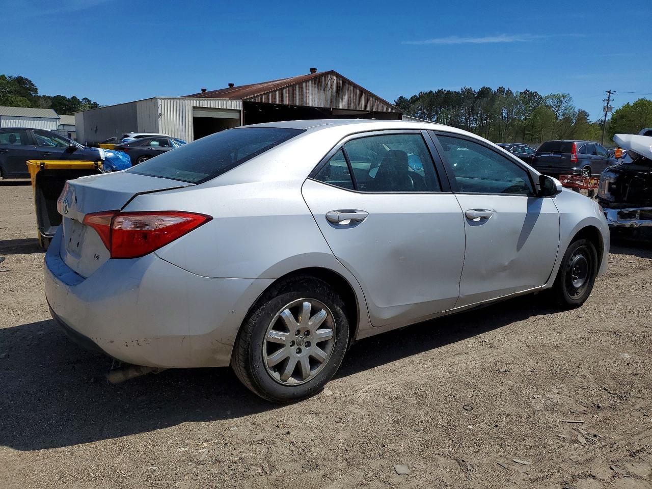 2018 TOYOTA COROLLA