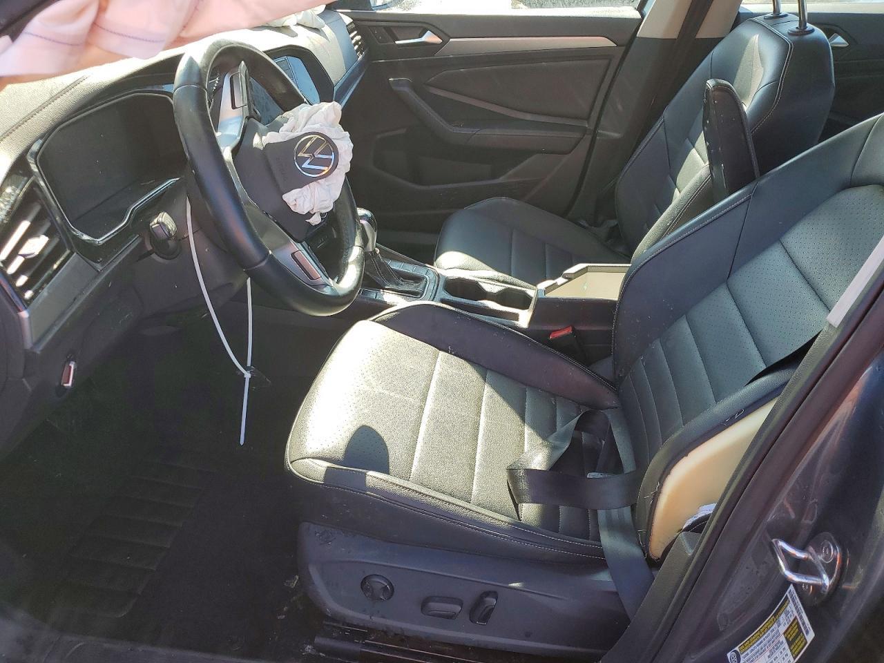 2022 VOLKSWAGEN JETTA