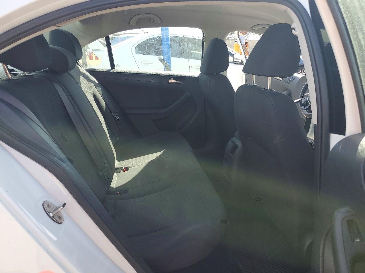 2016 VOLKSWAGEN JETTA