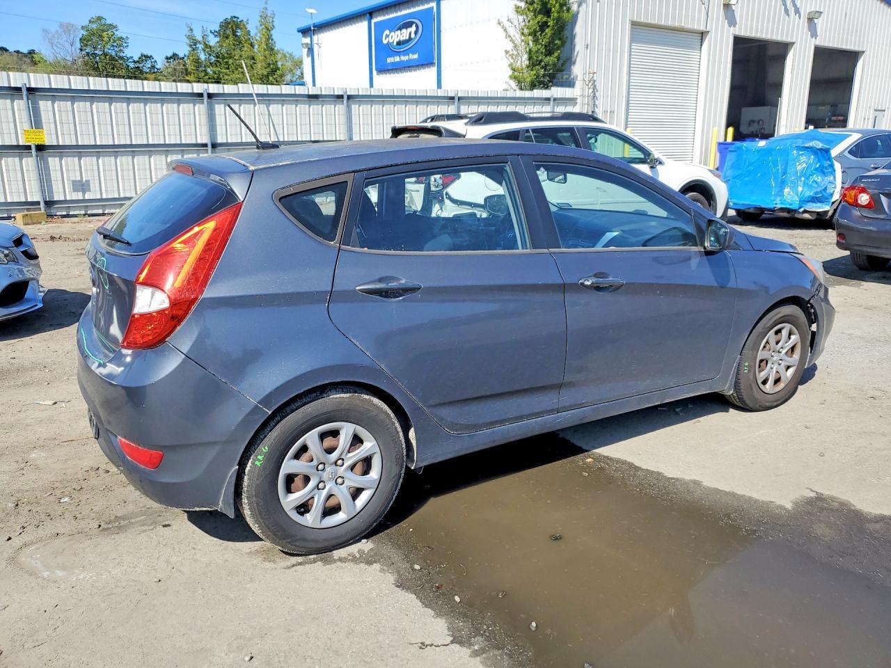 2013 HYUNDAI ACCENT