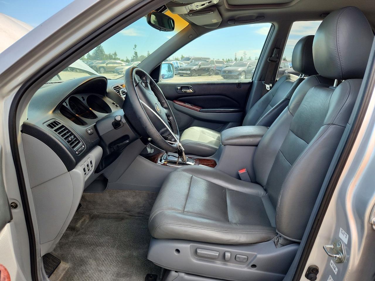 2005 ACURA MDX