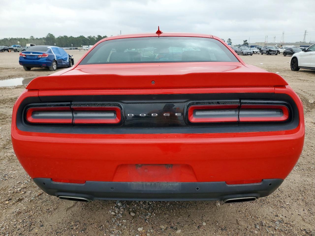 2015 DODGE Challenger