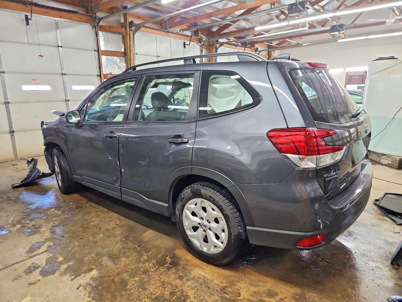 2021 SUBARU FORESTER