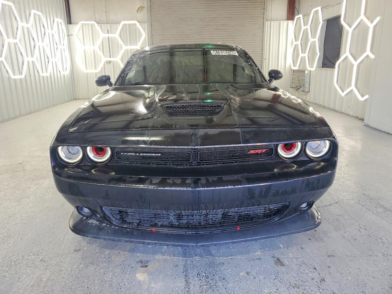 2015 DODGE Challenger
