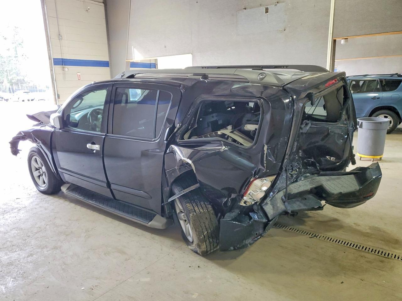 2010 NISSAN Armada
