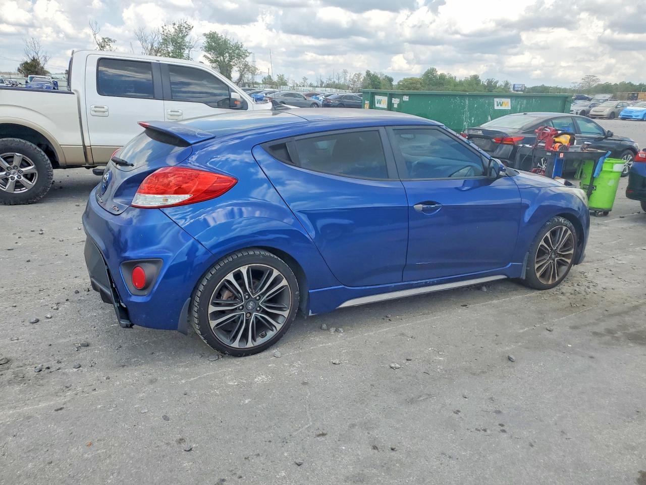 2016 HYUNDAI VELOSTER