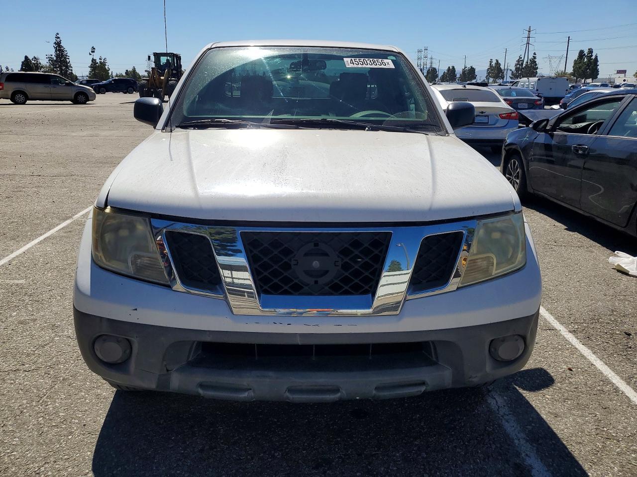 2012 NISSAN Frontier