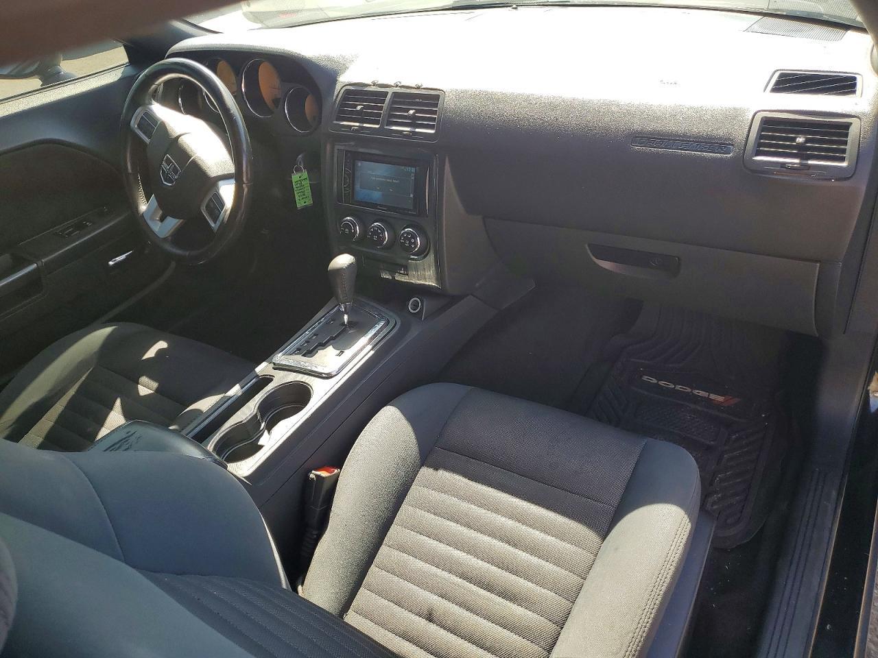 2013 DODGE Challenger
