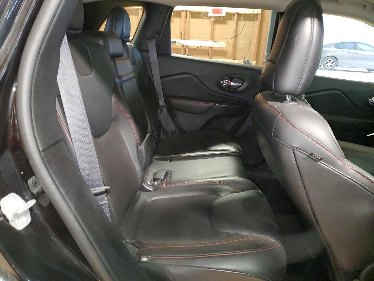 2016 JEEP CHEROKEE