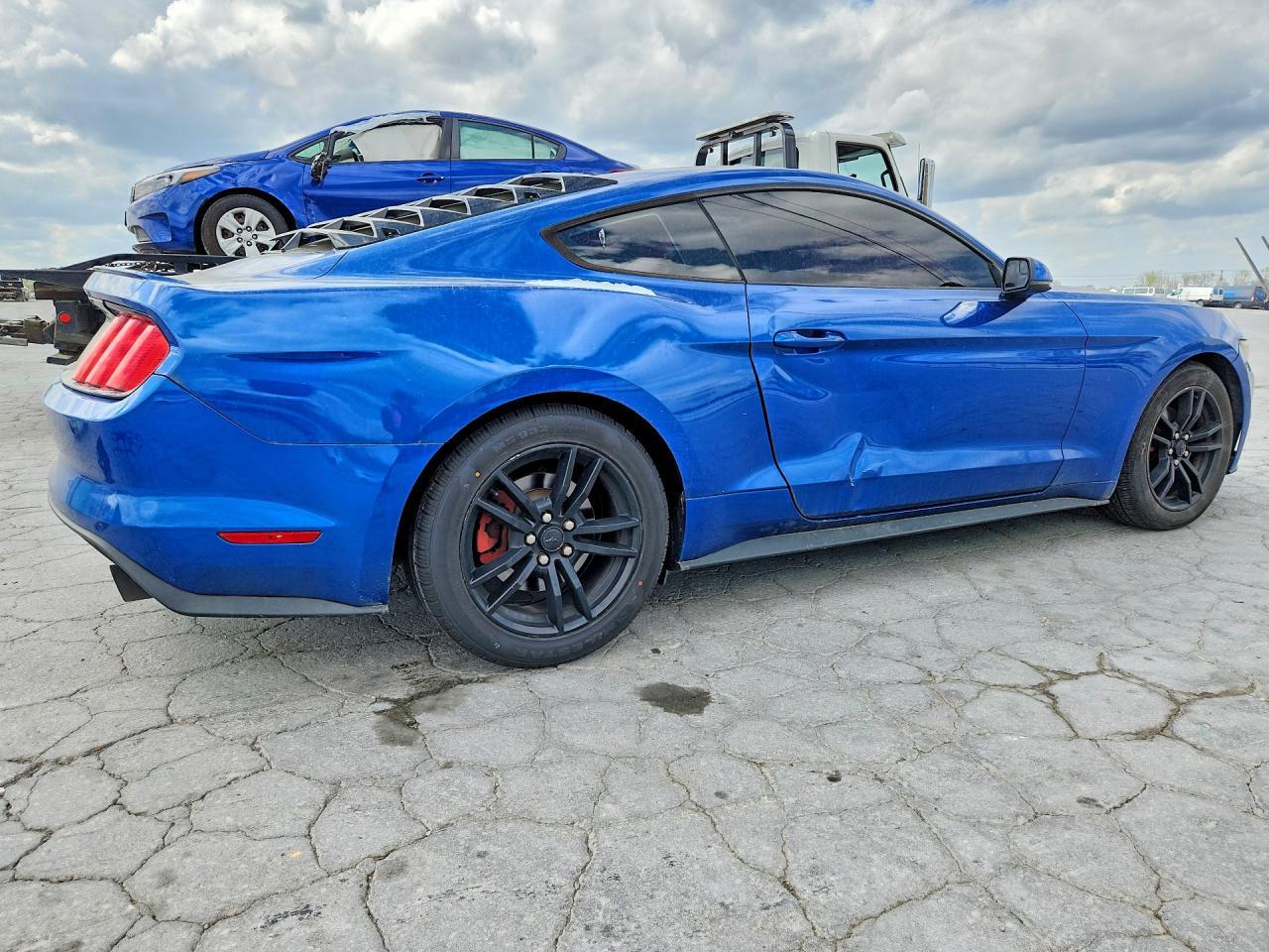 2017 FORD MUSTANG