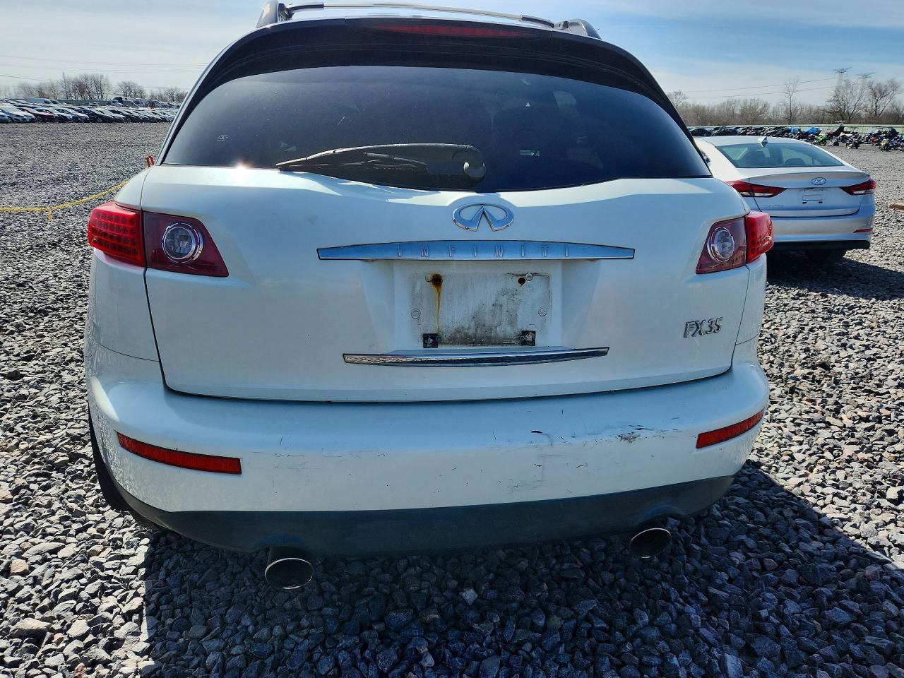 2004 INFINITI FX35