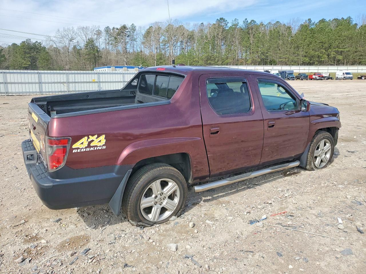 2014 HONDA Ridgeline