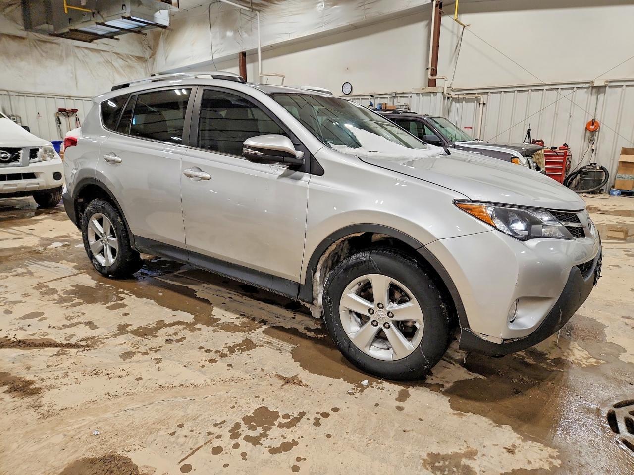 2014 TOYOTA RAV4