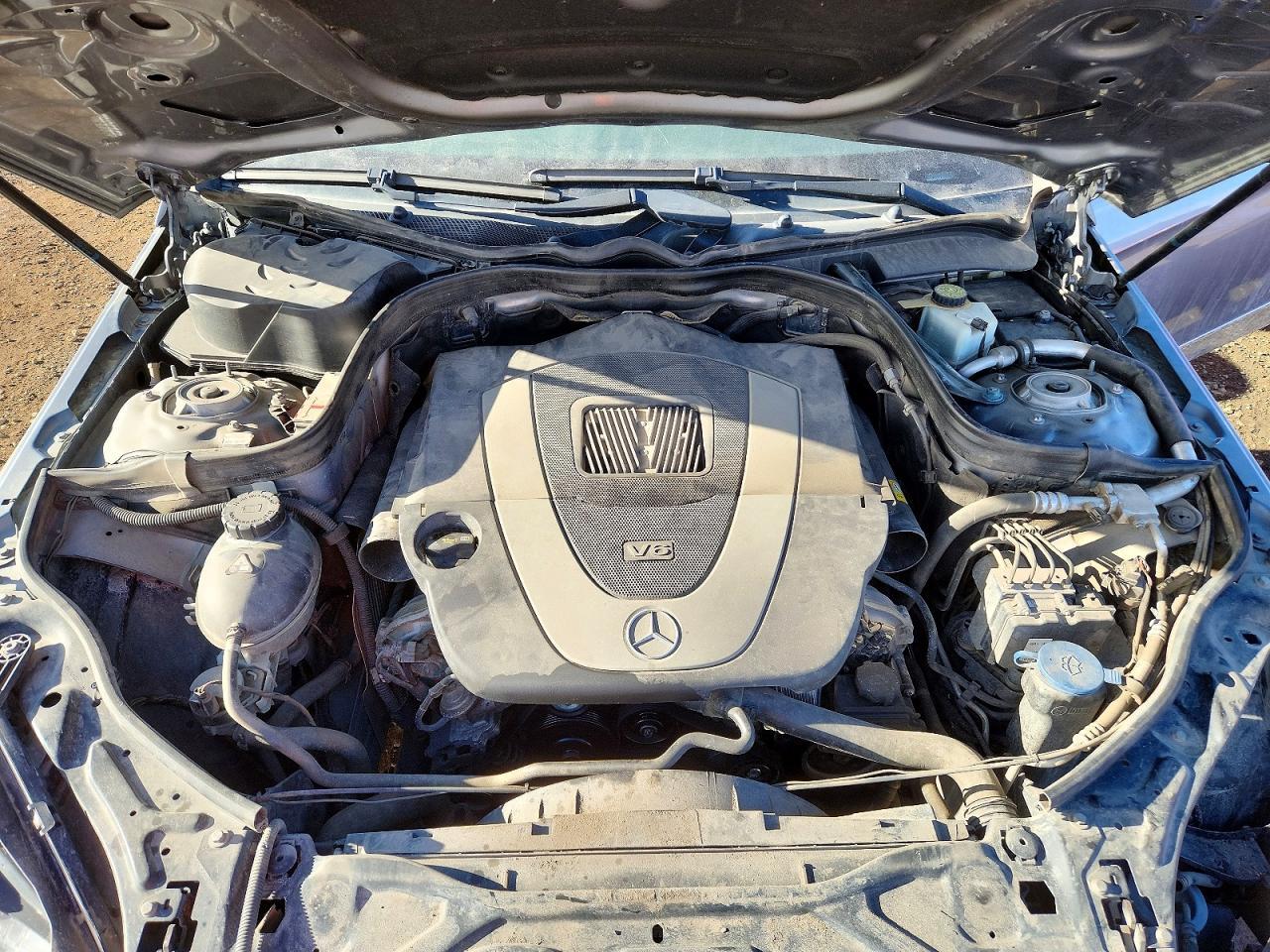 2011 MERCEDES-BENZ E