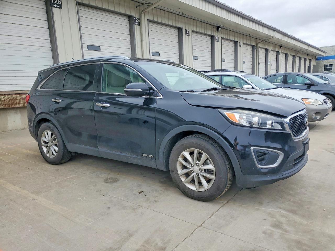 2016 KIA SORENTO