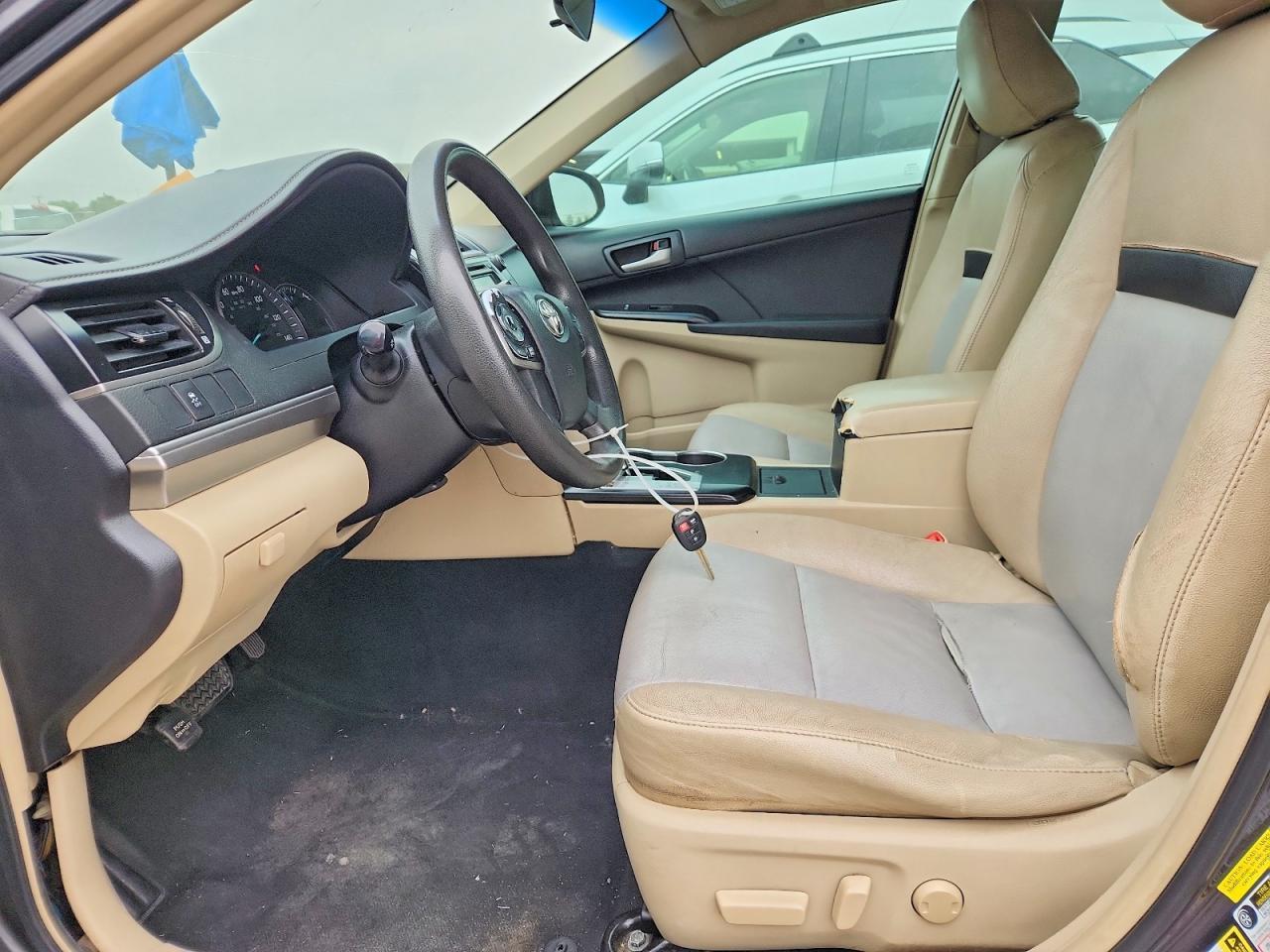2012 TOYOTA CAMRY