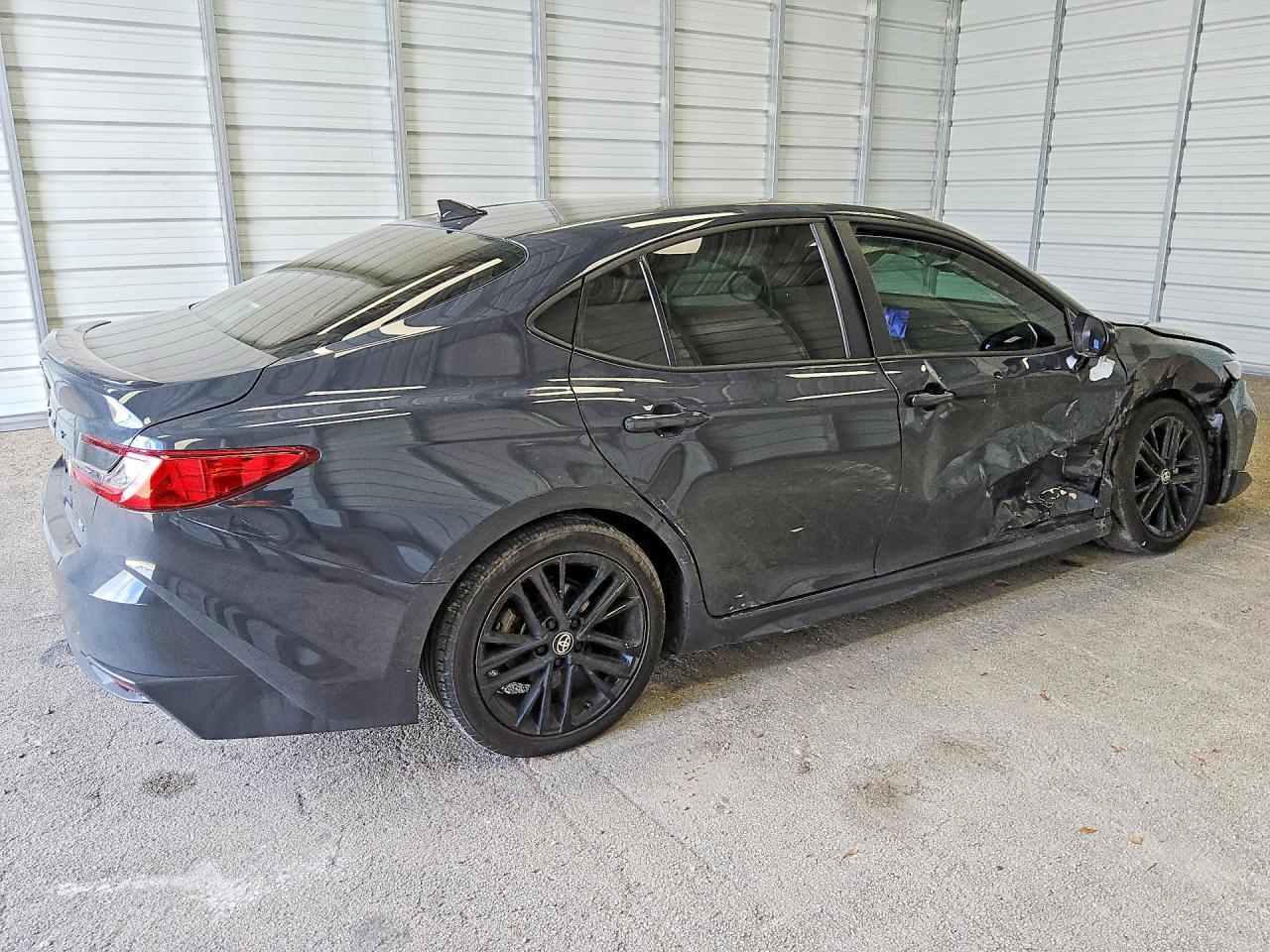 2025 TOYOTA CAMRY