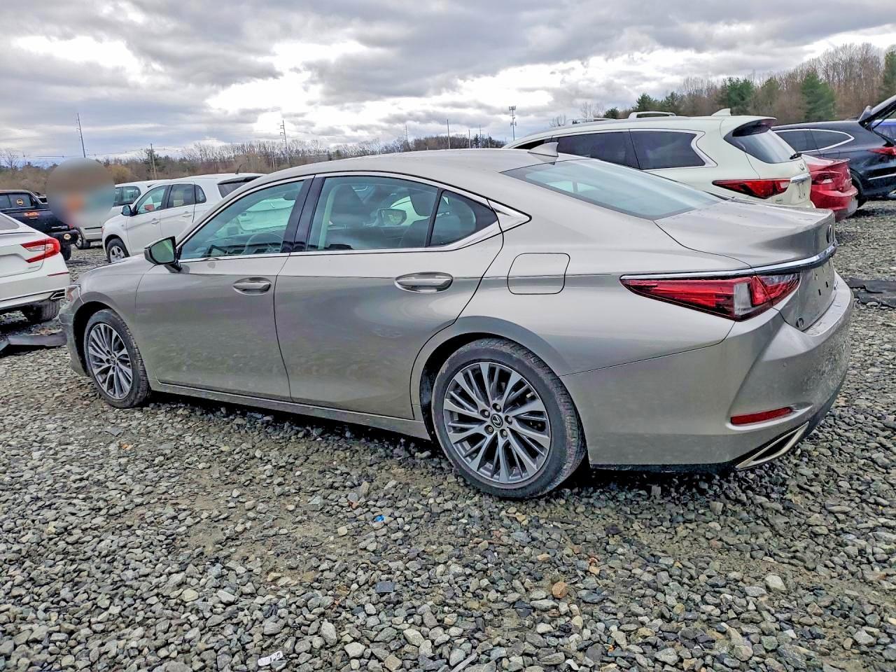 2020 LEXUS ES 350