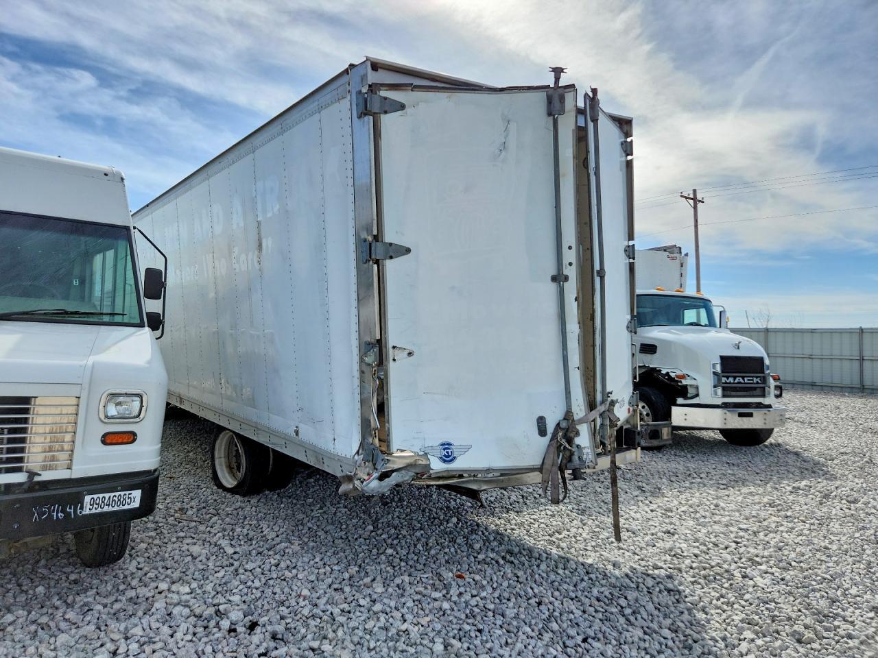 2017 FORD F-750