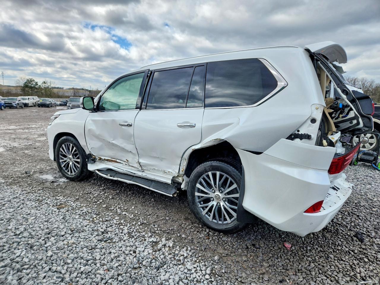 2018 LEXUS LX 570