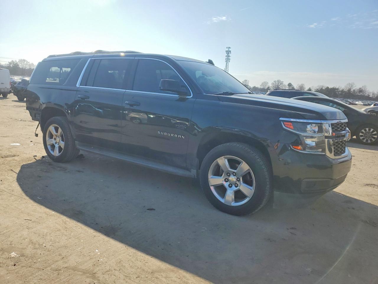 2015 CHEVROLET Suburban