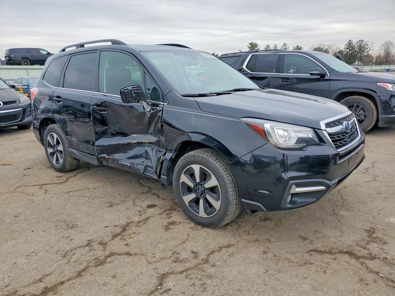 2017 SUBARU FORESTER