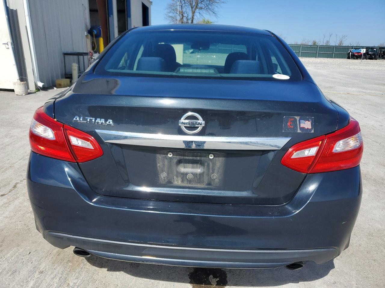 2017 NISSAN ALTIMA