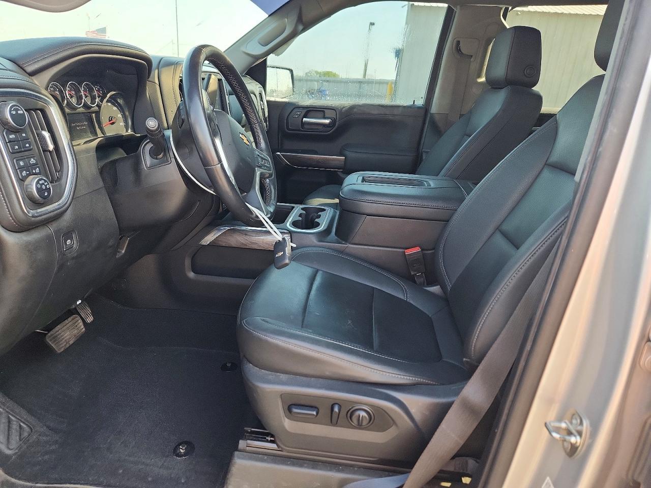 2021 CHEVROLET Silverado