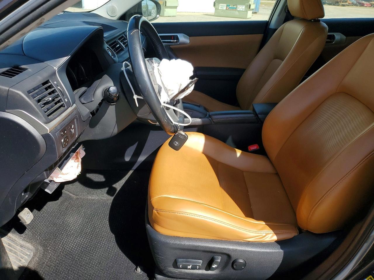 2013 LEXUS CT 200H