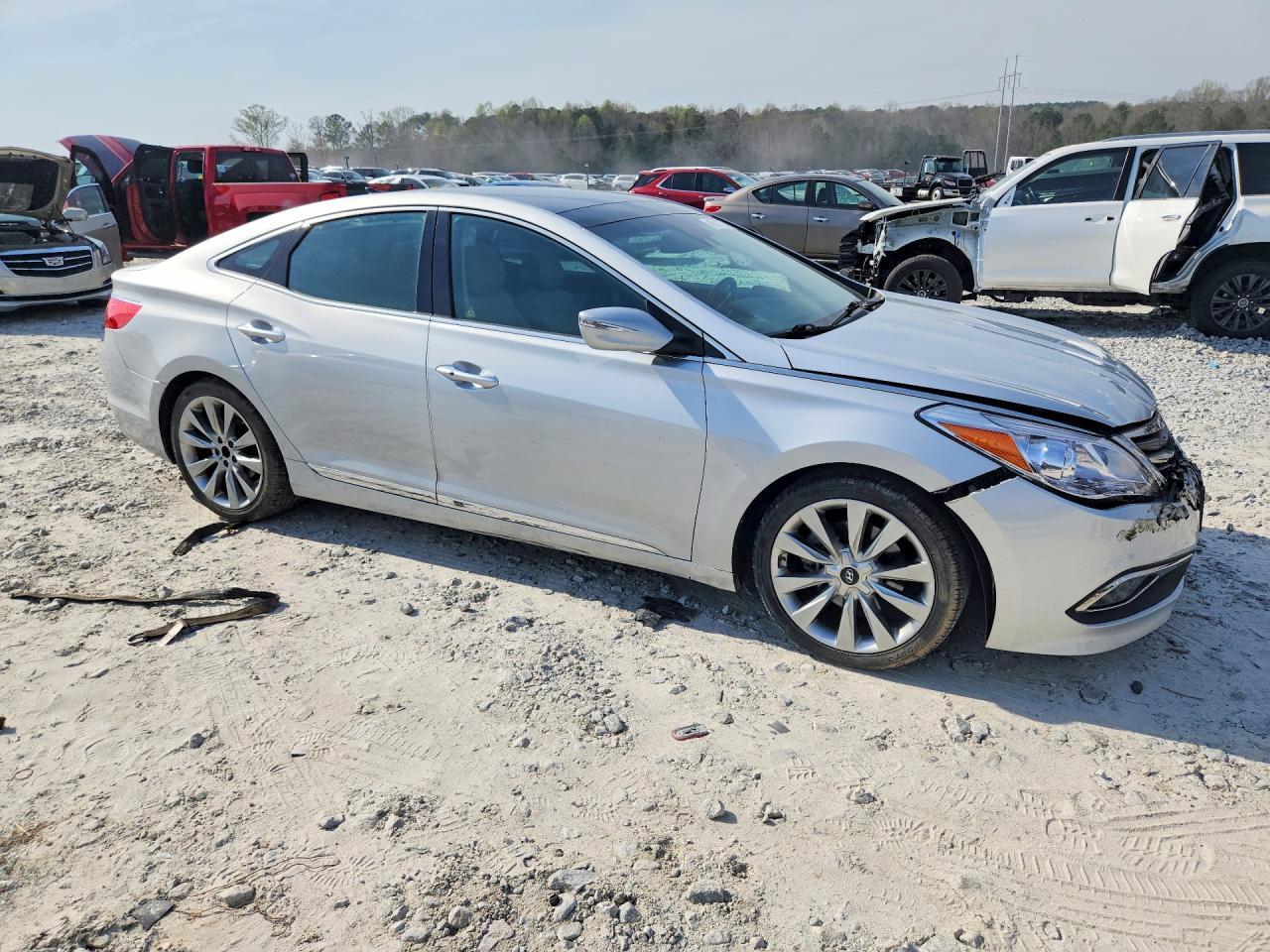 2016 HYUNDAI Azera