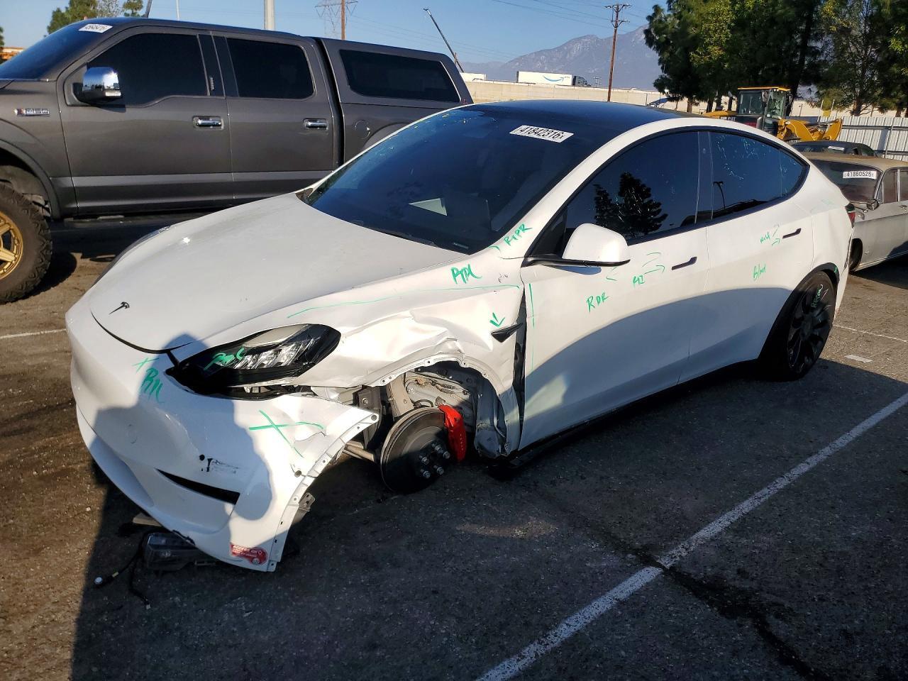 2020 TESLA MODEL Y
