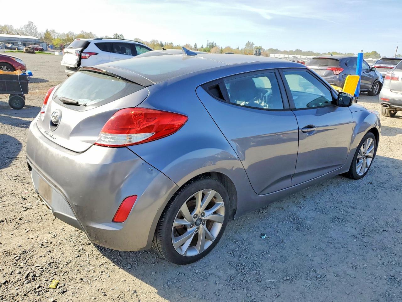 2016 HYUNDAI VELOSTER