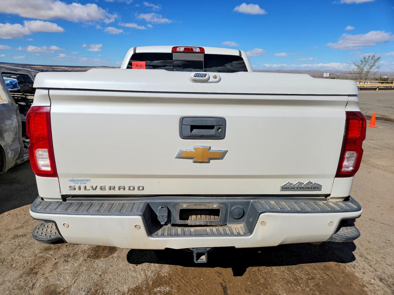 2018 CHEVROLET Silverado