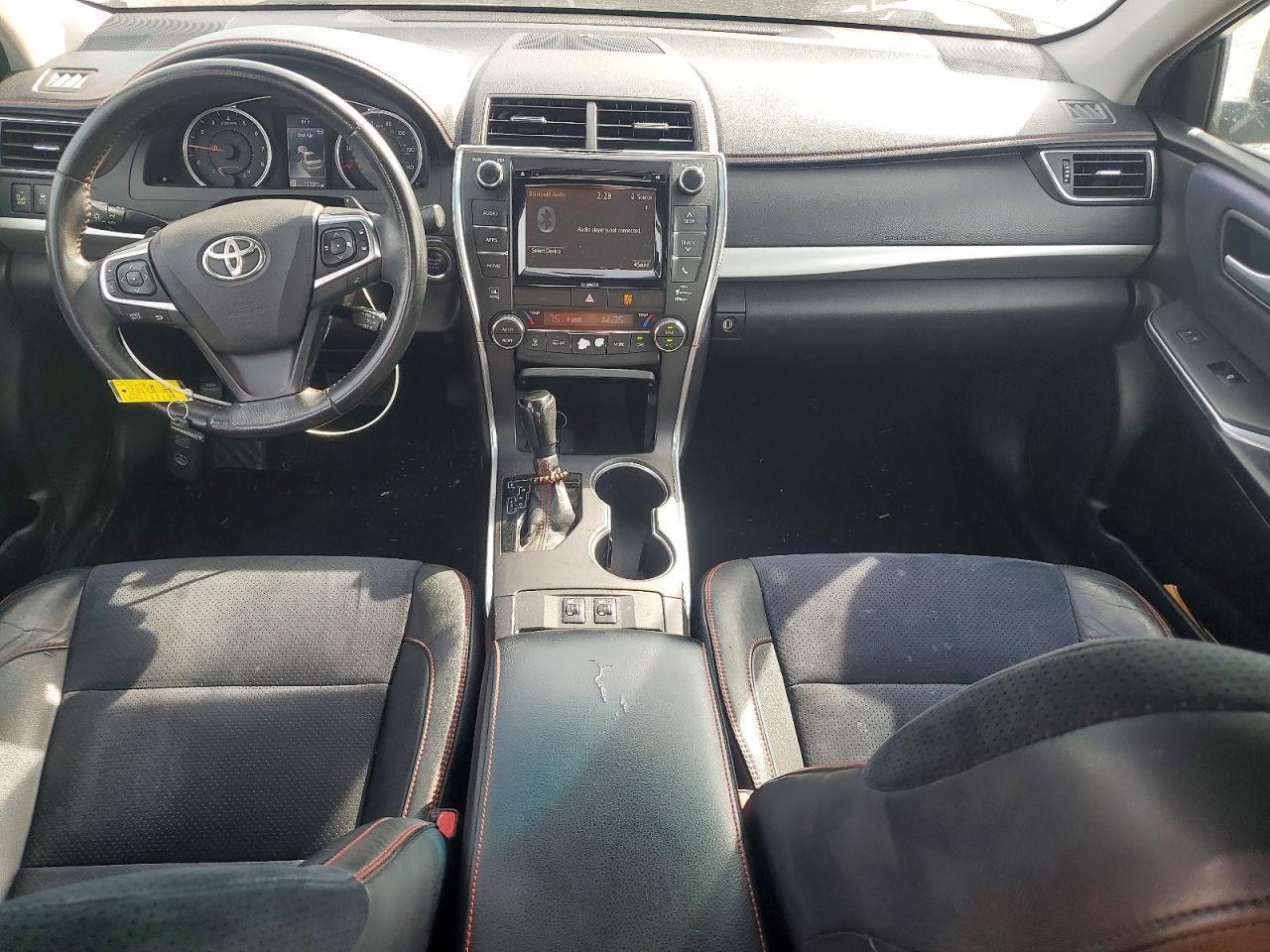 2017 TOYOTA CAMRY